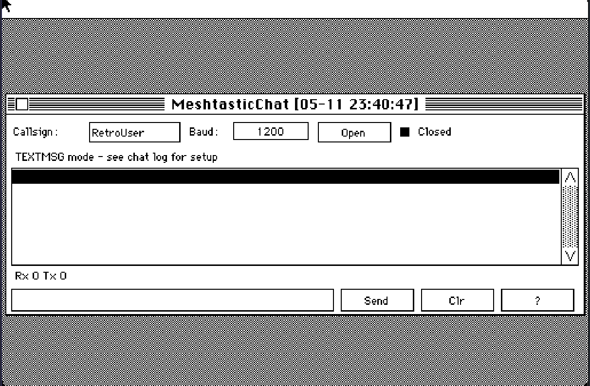 MeshtasticChat corriendo en Macintosh Classic